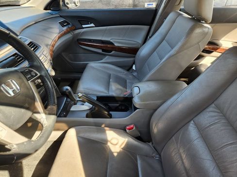 Used 2011 Honda Accord EX-L image 10