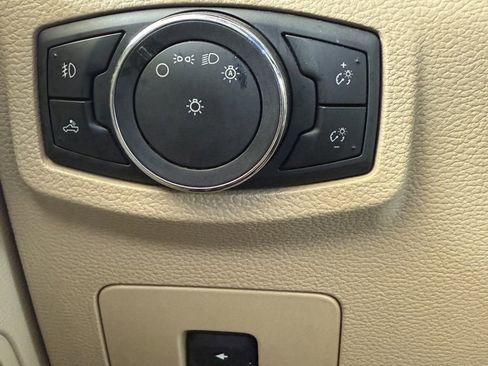 Used 2015 Ford F150 XLT w/ Equipment Group 302A Luxury image 34