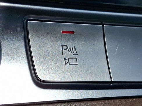 Used 2023 Audi A7 3.0T Premium Plus w/ Premium Plus AWD/4WD image 25