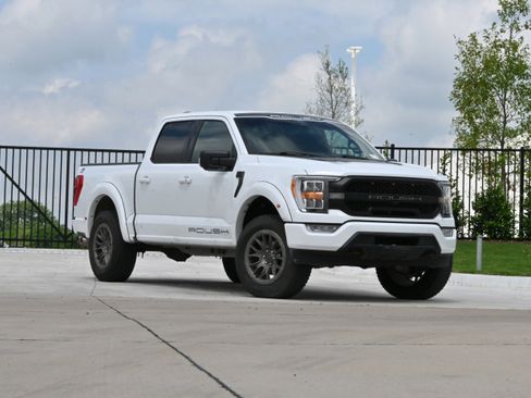Used 2022 Ford F150 XLT w/ Equipment Group 302A High AWD/4WD image 2