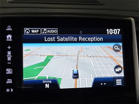 Used 2018 Honda Pilot Touring image 18