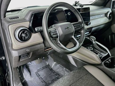 Used 2024 Chevrolet Colorado ZR2 w/ Safety Package AWD/4WD image 9