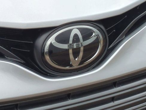 Used 2023 Toyota Camry LE image 11