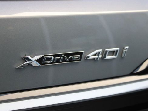 Used 2024 BMW X7 xDrive40i image 21