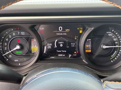 Used 2024 Jeep Wrangler High Altitude AWD/4WD image 21