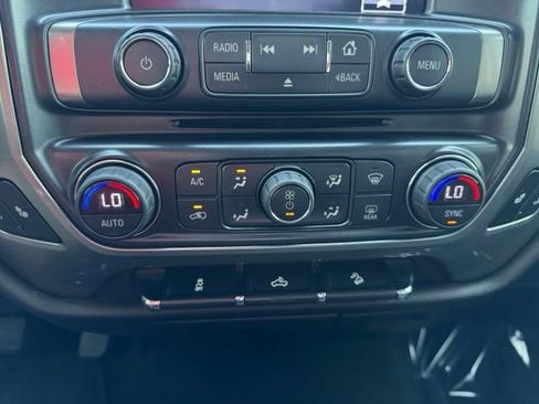 Used 2018 Chevrolet Silverado 1500 LT w/ All Star Edition AWD/4WD image 17