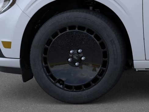New 2026 Ford Maverick Lobo AWD/4WD image 20