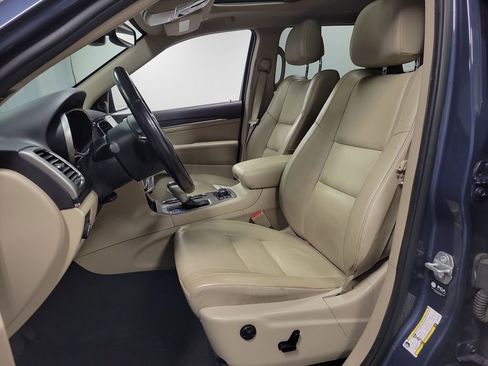 Used 2021 Jeep Grand Cherokee Limited AWD/4WD image 13