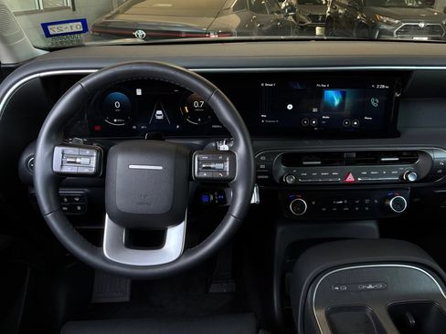 Used 2026 Hyundai Palisade SEL FWD image 18