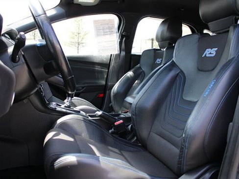 Used 2016 Ford Focus RS AWD/4WD image 18