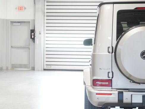 Certified 2025 Mercedes-Benz G 550 w/ Exclusive Interior Package image 9