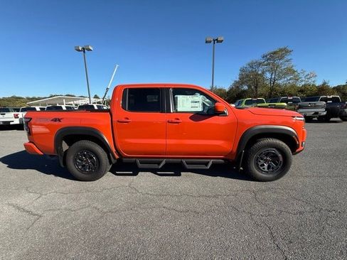 New 2025 Nissan Frontier PRO-4X image 4