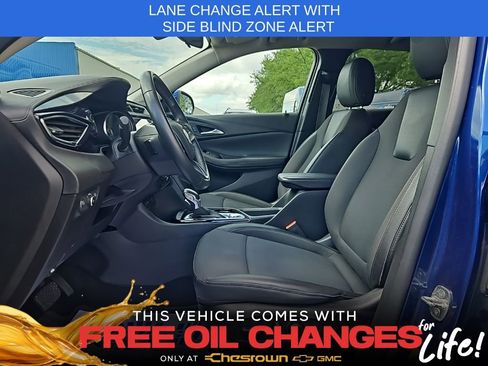 Used 2023 Buick Encore GX Select w/ Safety Package II image 9