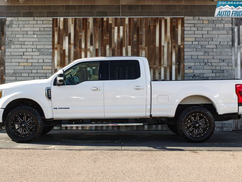 Used 2018 Ford F250 Lariat w/ Lariat Ultimate Package AWD/4WD image 3