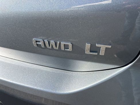 Used 2023 Chevrolet Equinox LT image 17