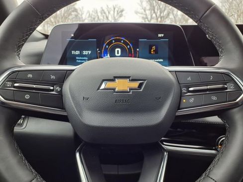 Used 2026 Chevrolet Equinox LT image 15