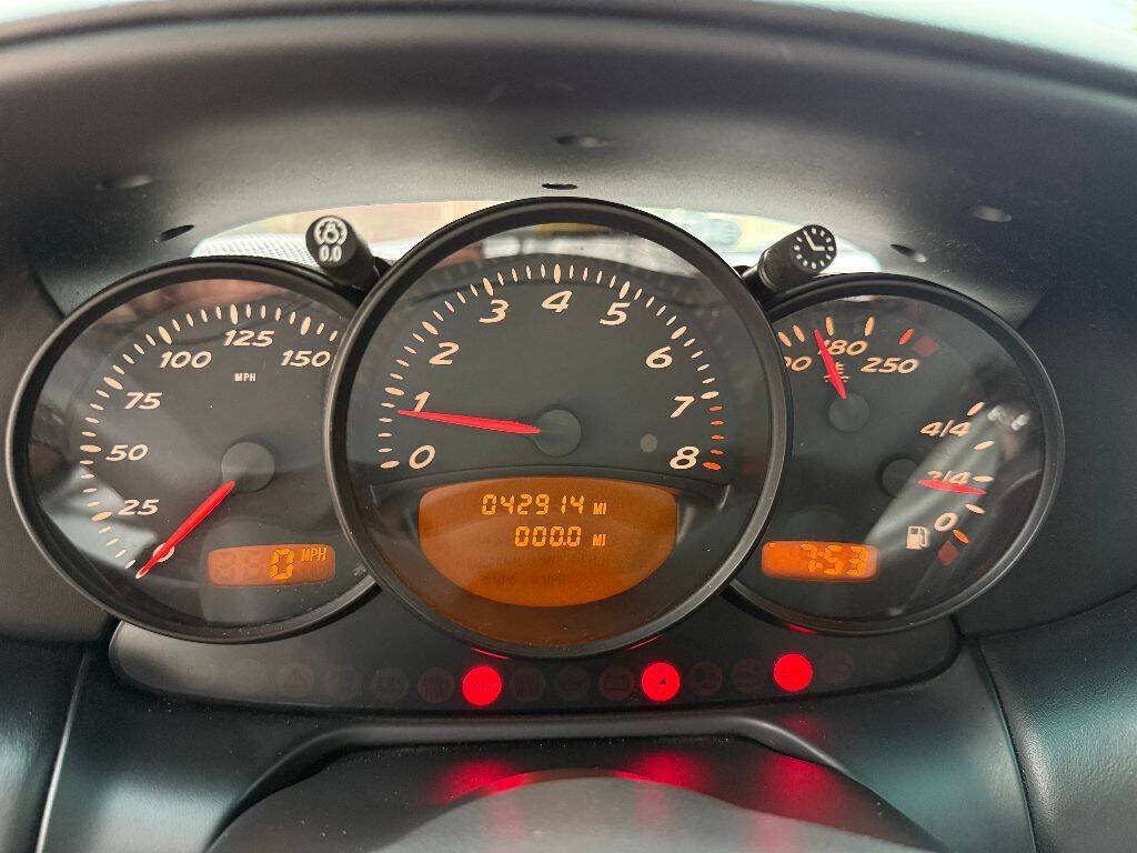 Used 2001 Porsche Boxster RWD image 33