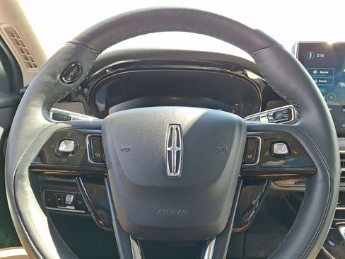 Certified 2023 Lincoln Corsair Reserve w/ Equipment Group 202A AWD/4WD image 20