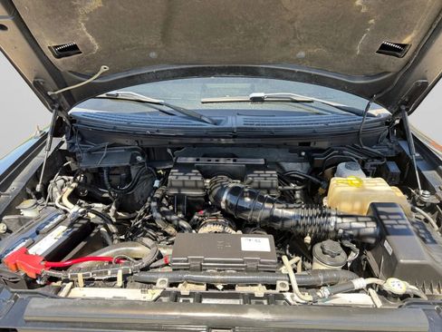 Used 2012 Ford F150 Raptor w/ Raptor Luxury Pkg image 38