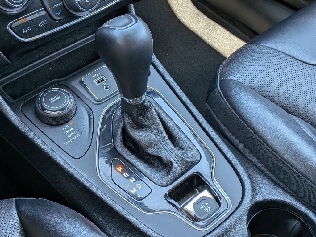 Certified 2023 Jeep Cherokee Altitude Lux AWD/4WD image 17