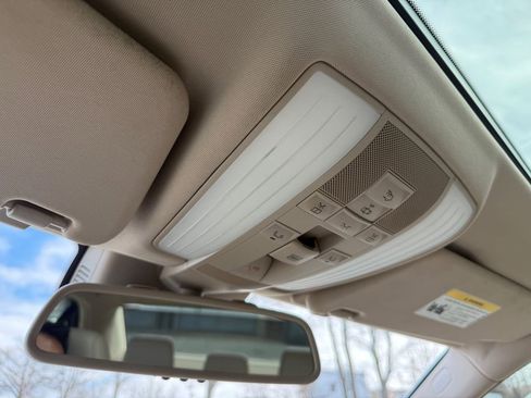 Used 2014 Mercedes-Benz E 350 Sedan image 42