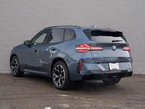 Used 2025 BMW X3 xDrive30i w/ M Sport Package image 3