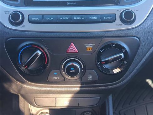 Used 2018 Hyundai Accent SE image 14