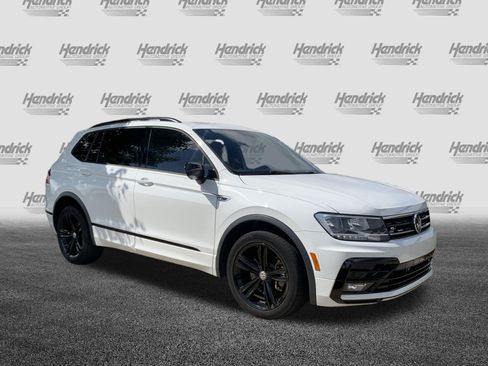 Used 2019 Volkswagen Tiguan SEL Premium R-Line AWD/4WD image 2