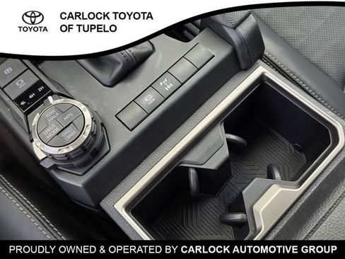 Used 2025 Toyota 4Runner TRD Off-Road Premium AWD/4WD image 28