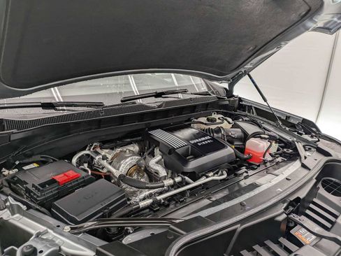 Used 2025 Chevrolet Suburban High Country w/ Sun And Tow Package image 16