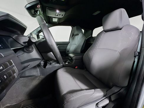 Certified 2025 Toyota Tacoma SR image 11