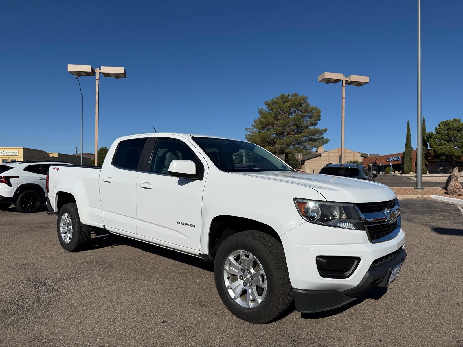 Used 2020 Chevrolet Colorado LT AWD/4WD image 3
