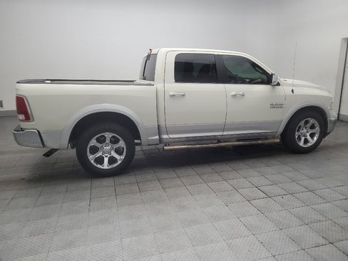 Used 2018 RAM 1500 Laramie RWD image 10