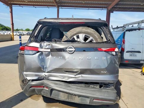Used 2024 Nissan Pathfinder SV FWD image 6