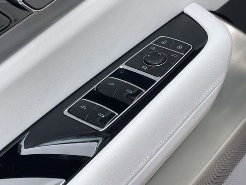 New 2026 Cadillac Vistiq Sport AWD/4WD image 18