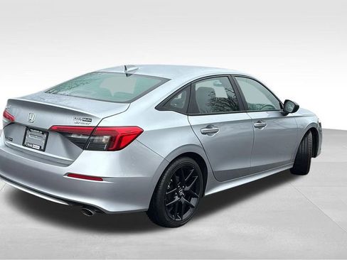 Used 2023 Honda Civic Sport image 7