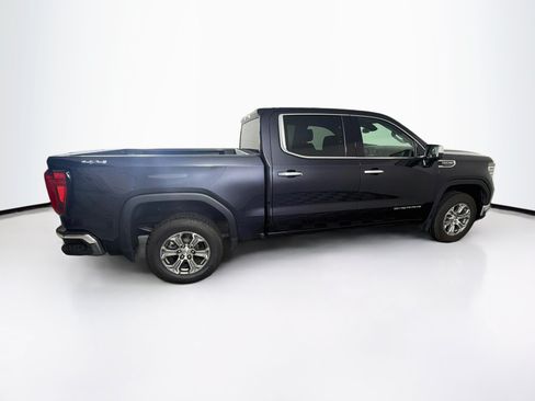 Used 2025 GMC Sierra 1500 SLT AWD/4WD image 10