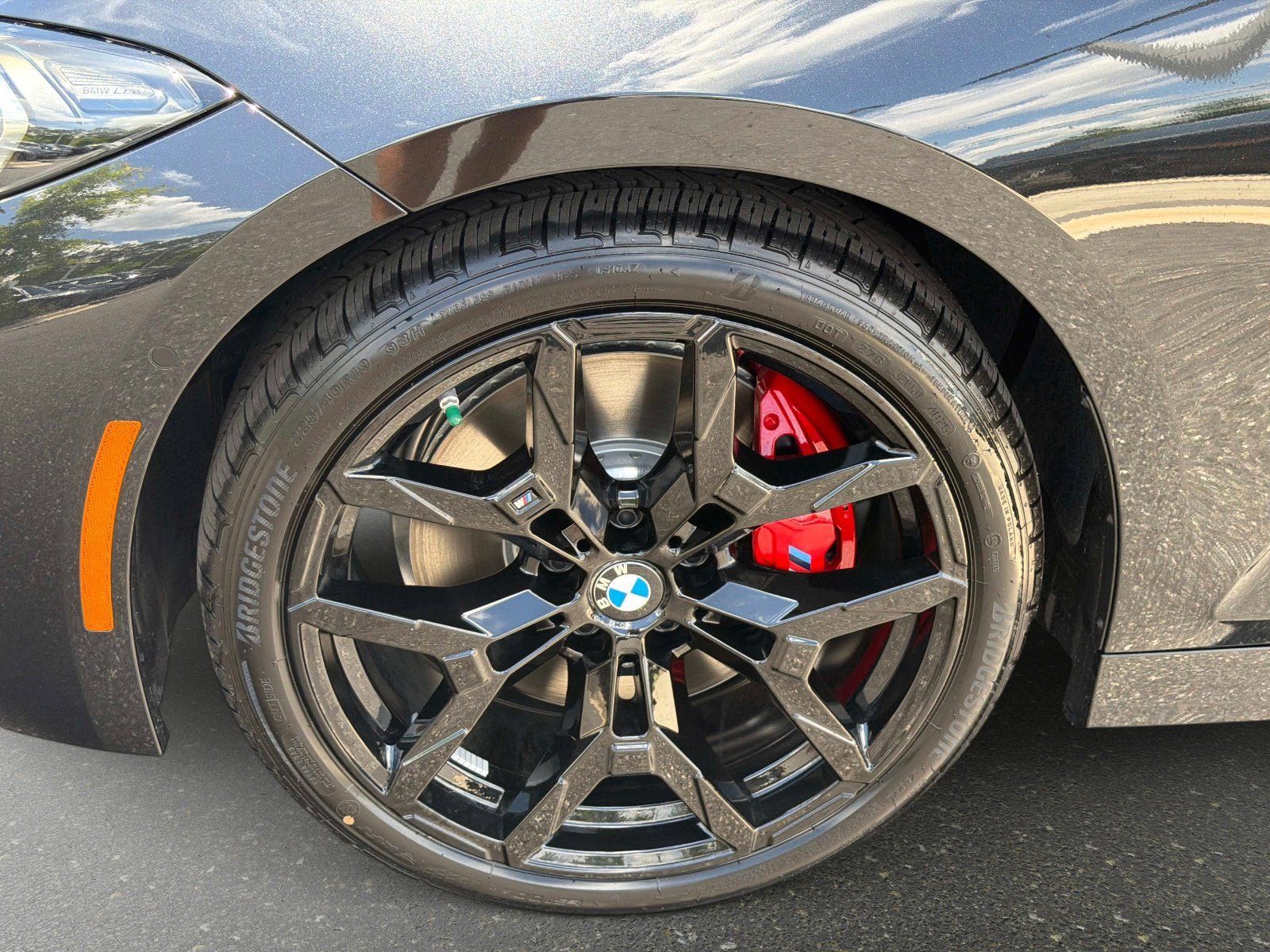New 2026 BMW 330i Sedan w/ M Sport Package RWD image 10