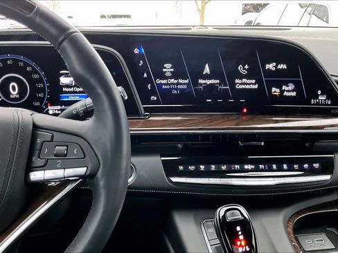 Used 2024 Cadillac Escalade Sport Platinum w/ LPO, ONYX Package image 6