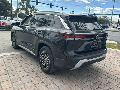 New 2026 Volkswagen Tiguan S image 8