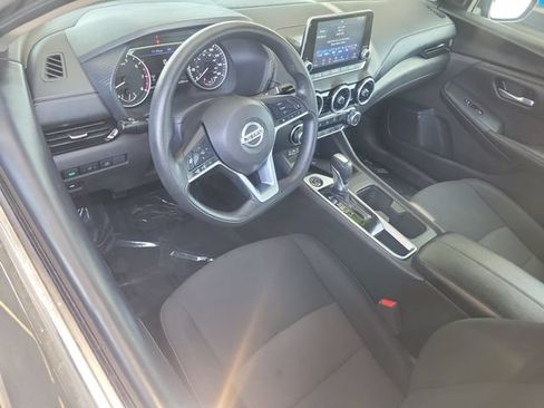 Used 2023 Nissan Sentra SV FWD image 6