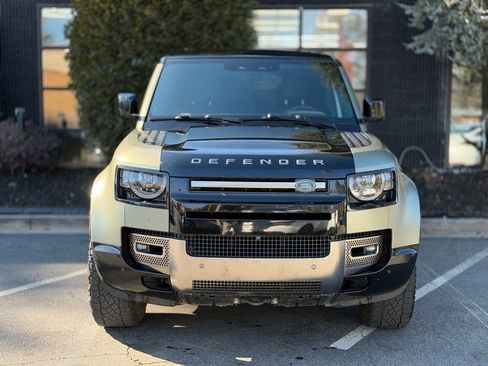 Used 2020 Land Rover Defender 110 X image 3