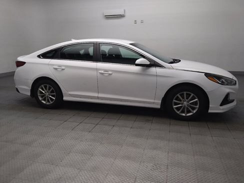 Used 2019 Hyundai Sonata SE FWD image 11