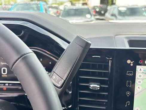 New 2025 GMC Sierra 1500 SLE w/ Snow Plow Prep Package image 14