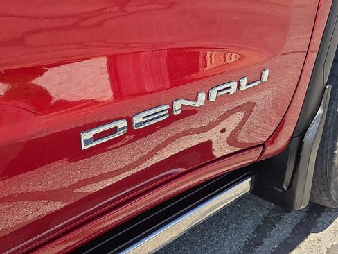 Certified 2024 GMC Sierra 1500 Denali w/ Denali Reserve Package AWD/4WD image 16