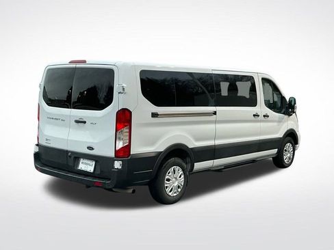 Used 2023 Ford Transit 350 XLT image 6