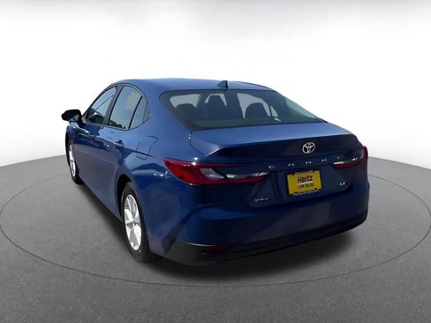 Used 2025 Toyota Camry LE FWD image 11