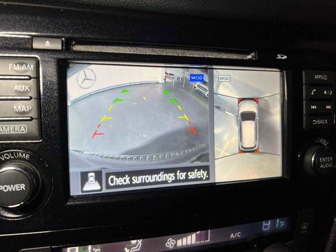 Used 2017 Nissan Rogue SV w/ SV Premium Package image 38