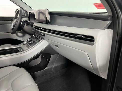 Used 2023 Hyundai Palisade SEL image 34