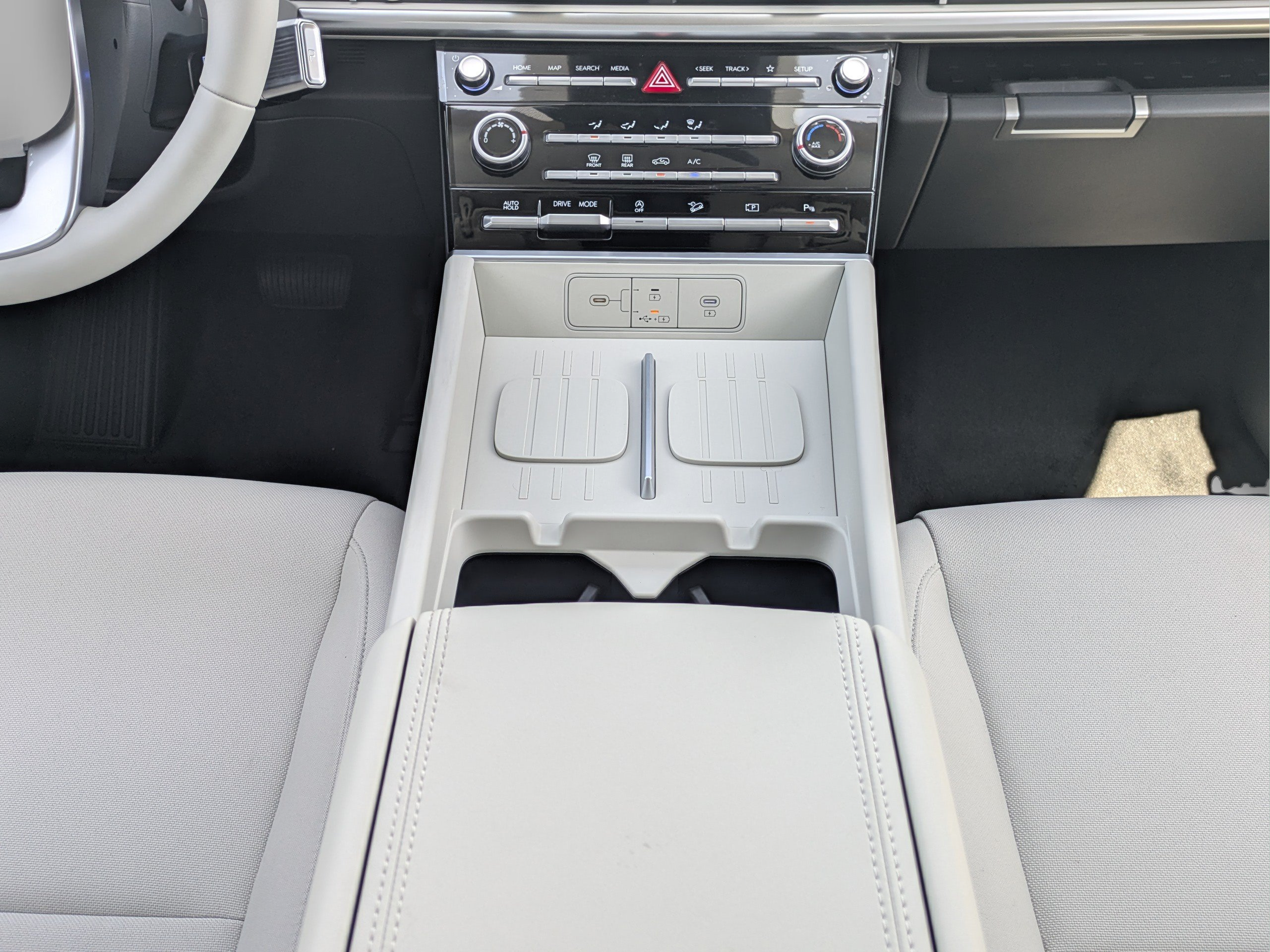 New 2027 Hyundai Santa Fe SE FWD image 22